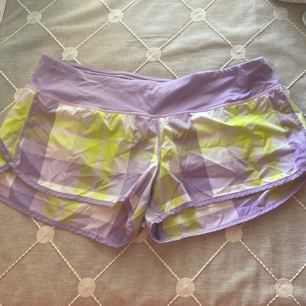 Lululemon speed up shorts size 10
